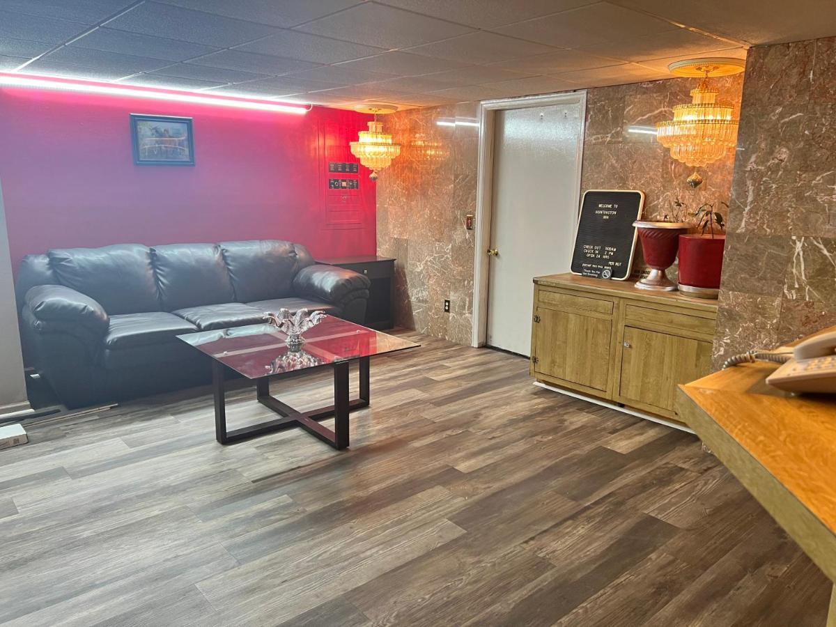 Huntington Inn Екстериор снимка