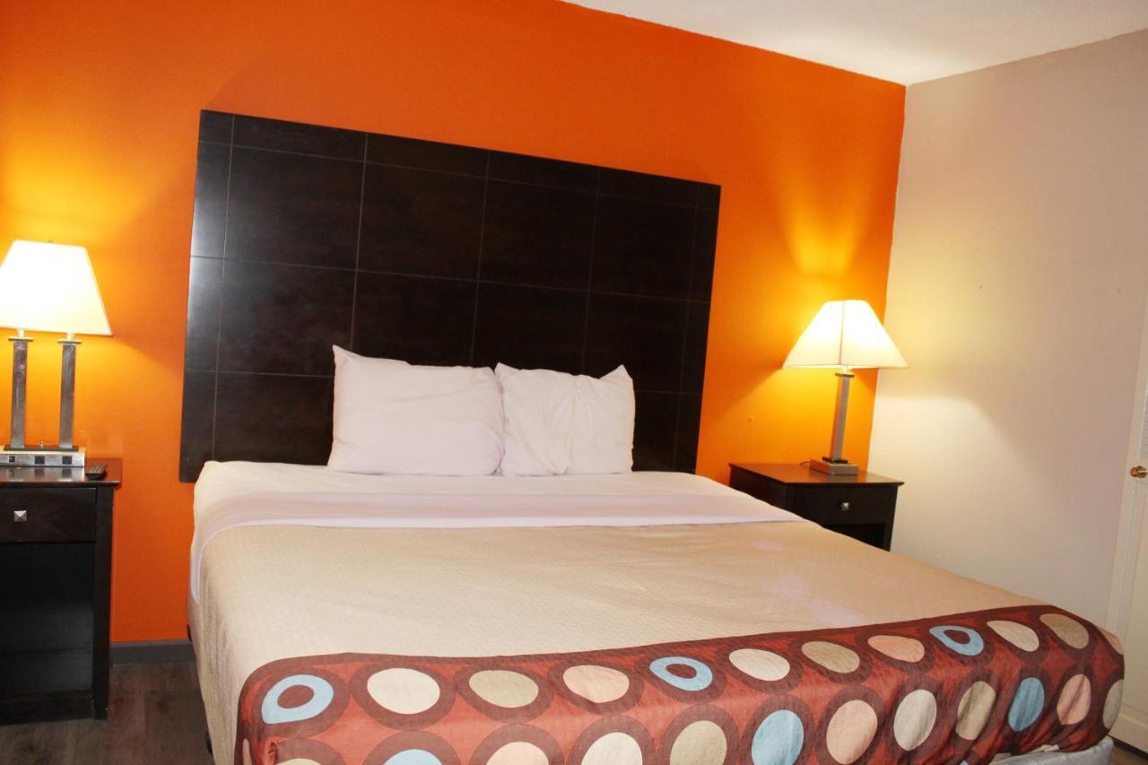 Huntington Inn Екстериор снимка